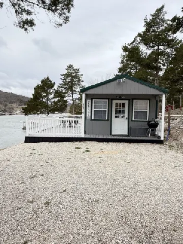 Cozy TINY HOUSE in a very quiet cove.