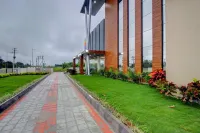 Hotel Royal Suites - parking