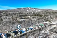Well-appointed studio right downtown - less than a mile to Okemo Mountain فنادق في Ludlow