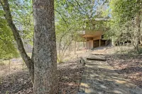 Cozy Fireplace and Scenic Wooded Views - Charming Cabin Retreat