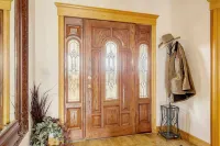 Secluded and Spacious Mountain Getaway