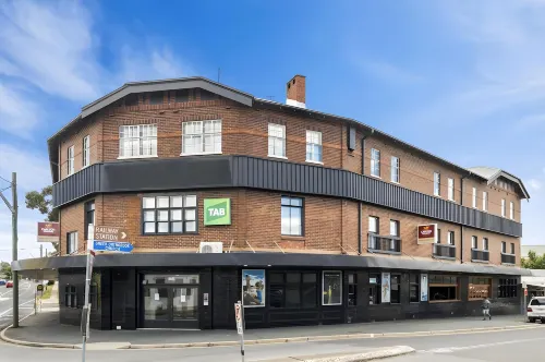 Hotel Queanbeyan Canberra Hotels in Queanbeyan West