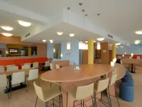 B&B HOTEL Kiel-City - servizio colazione