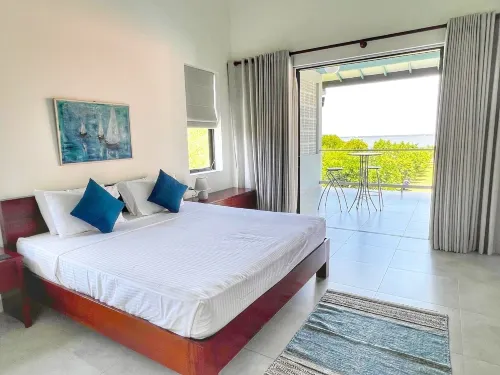 Villa Lagoonscape