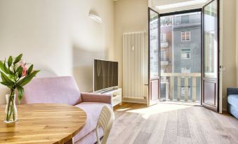 Joivy Cute Central Studio