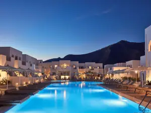 Aqua Blue Beach Hotel