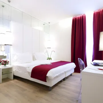 Tullia&Prisca Relais Hôtels à proximité de : Colisée