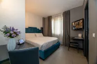 Golden Hotel Hotels in Naples