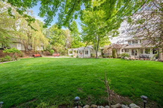 Munson Mountain Estates