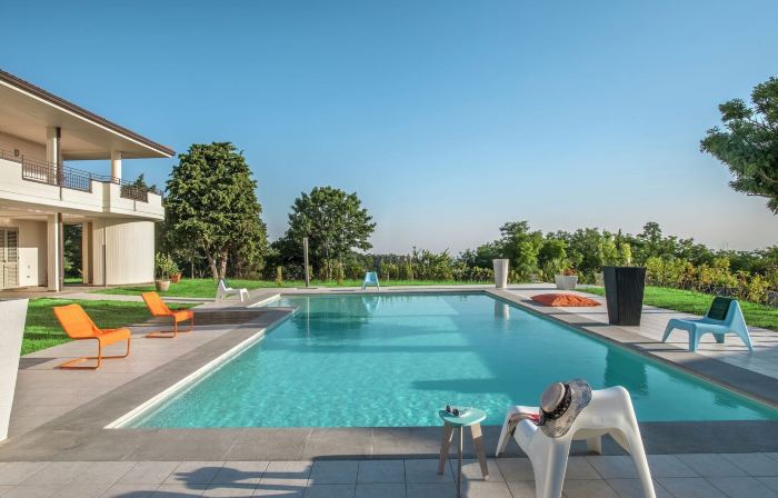 Sunny Stay in Tavullia Hills