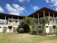 The Happy Coconut Resort: Private Room Hoteles en El Gigante
