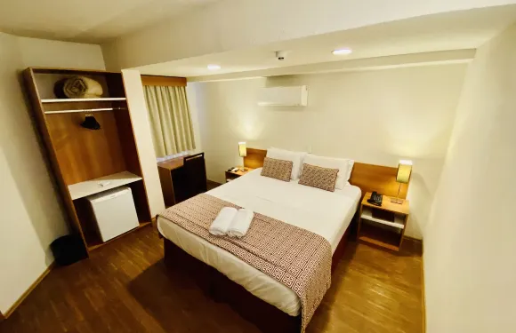 阿爾法城巴魯埃裏盧米娜