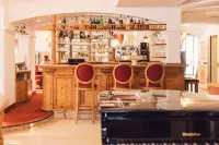 Wellness Refugium & Resort Hotel Alpin Royal - Small Luxury Hotels of the World - bar