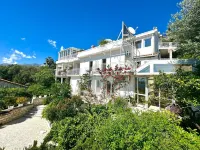 Sun Rose Apartments Sveti Stefan