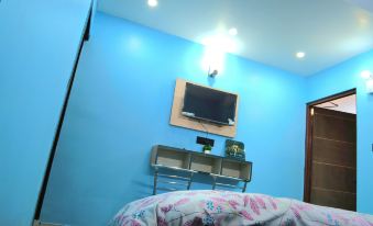Blue Pearl Luxury By GRB