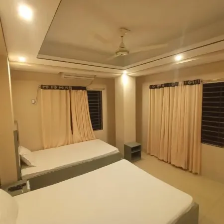 Hotel Grand Usman
