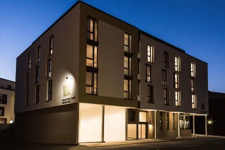 Maximilians Boutique-Hotel Landau Отели в г. Бирквайлер