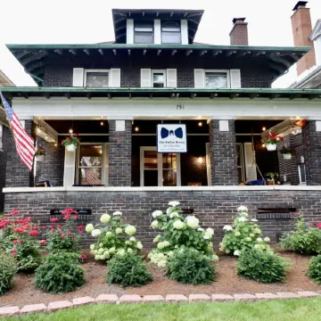 The Butler House Bed & Breakfast Отели рядом с достопримечательностью «Подковообразный водопад»