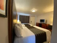 Colonial Motel Hotels in Orcutt