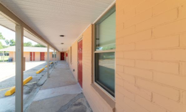 Budget Inn & Suites Baton Rouge