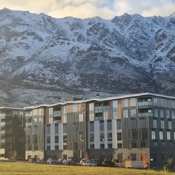 La Quinta by Wyndham Remarkables Park Queenstown Отели рядом с достопримечательностью «Пивоварня Altitude Brewing»
