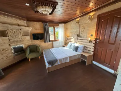 Helios Kaz Dağları Hotels in Edremit