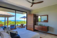 Dreamy Jungle Ocean-View Luxury Villa w Pool