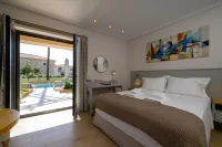 Kannas Mani-Luxury Suites- Adults Friendly 14+