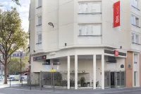 Ibis Paris Nation Davout Hotel a Parigi
