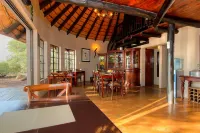 Mvuradona Safari Lodge - breakfast