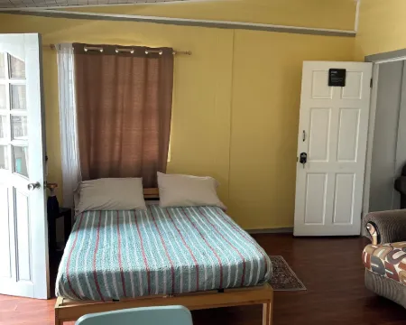 Carri’s فنادق في جورج تاون