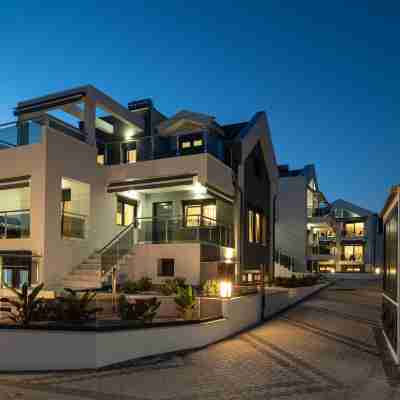 The Black Pearl Villas Hotel Exterior