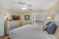 Seascape Lakefront Villas 189- Don't Worry, Beach Happy