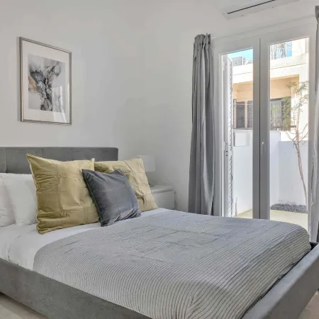 Phaedrus Living: Luxury Residence Faneromeni