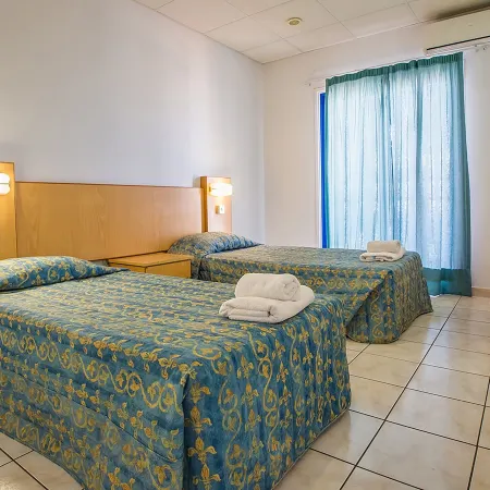 Green Bungalows Hotel Apartments