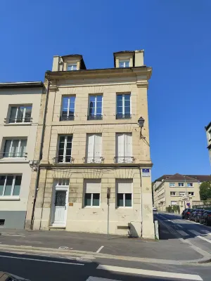 แอลเอกซ์พีเรียนซ์เดอลีบายไอคอนคอลเลคชั่น โรงแรมใกล้E2se