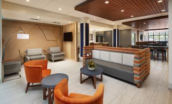 Holiday Inn Express & Suites Gulf Breeze - Pensacola Area