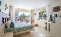 Ixchel Beach Hotel Hotels in Isla Mujeres