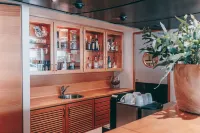 Centro Hotel Turku - ที่มีบาร์