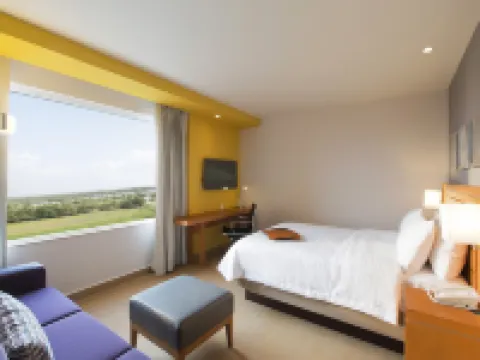 Hampton Inn & Suites by Hilton Paraiso Tabasco Hotels in Paraiso