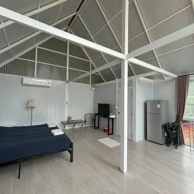 Suansaimai Resort Hotels near Khao Paeng Ma