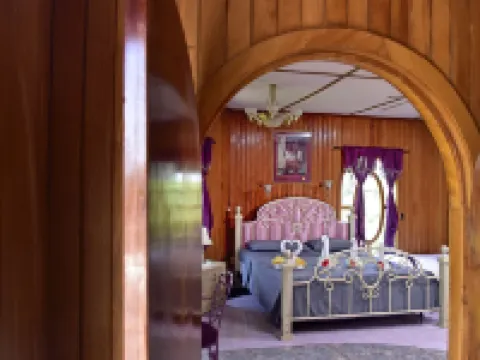 Banana Bank Lodge Hotels in Belmopan