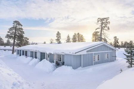Kuukkeli Apartments Urupaa and Saarisatu