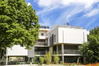 B&B WarmUp Grosseto - Parcheggio incluso nella corte interna Hotel a Grosseto
