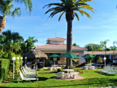 ทรอปิคัล บีช รีสอร์ท โรงแรมในซาราโซตา