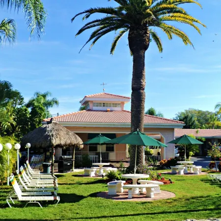 Tropical Beach Resorts - Sarasota