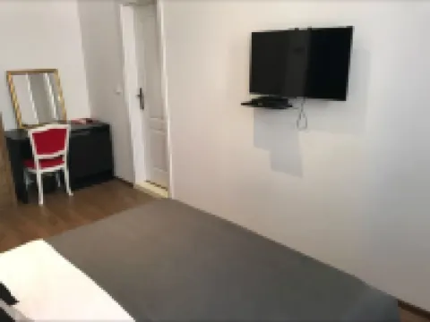 Pula Antic Rooms in Center Hotels in Pula