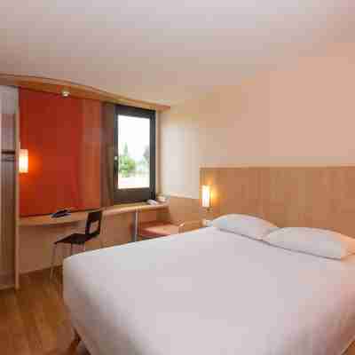 hotel ibis Guingamp - Coeur de Bretagne Rooms