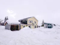Lodge B&W - Pet friendly