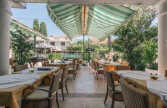 Villa Royal Apartments